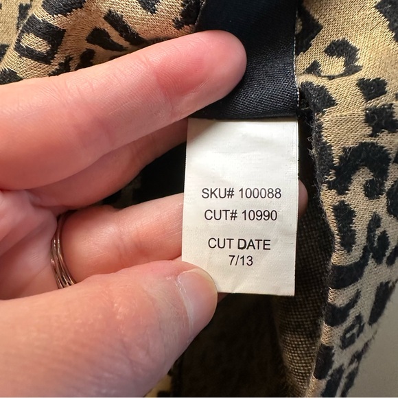 Torrid Women’s Black/Brown All Over Leopard Print Knee Length Pencil Skirt Sz 16 - Picture 6 of 6